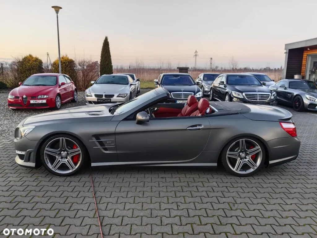 Mercedes-Benz SL 63 AMG - 7