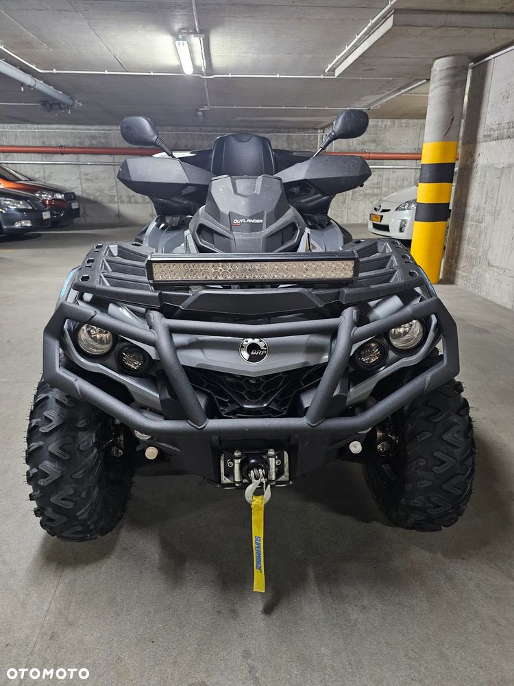 Can-Am Outlander Max - 2