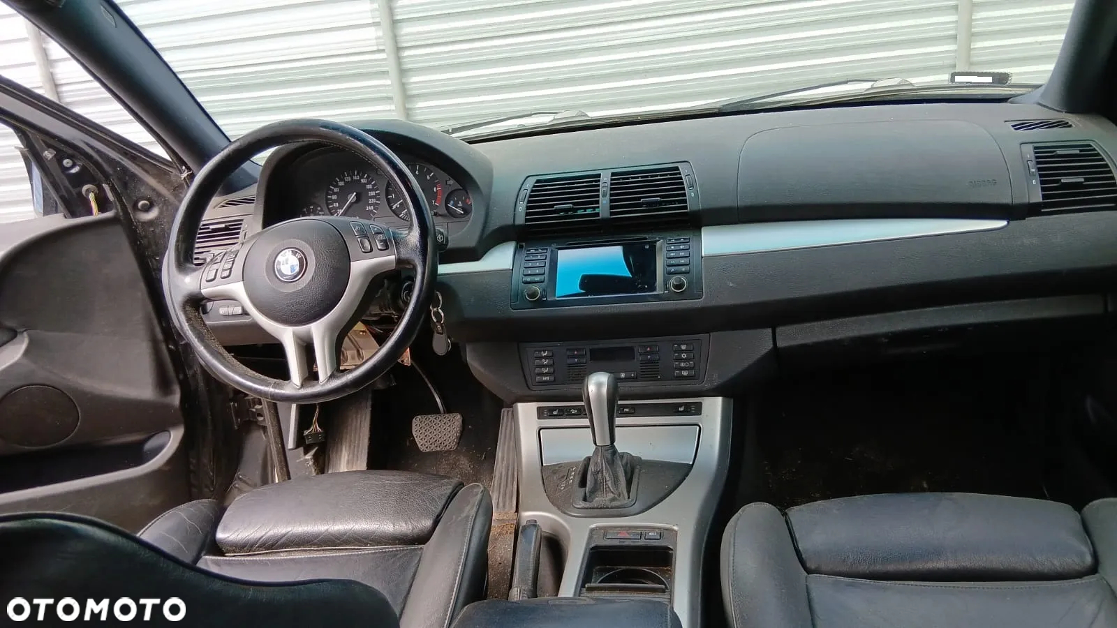 Tylko części BMW E53 X5 I 4.4 V8 m66b44tu 448s2 286KM 210kW 99r-03r Lakier 475/9 saphirschwarz - 9