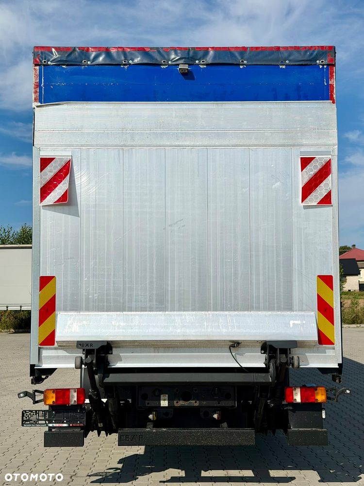 MAN TGM 26.340 / FIRANKA / WINDA / 22 EUROPALETY / AUTOMAT / 6x2 / 3 OŚ PODNOSZONA / SKRĘTNA / 460 TYŚ KM / 2017 - 4