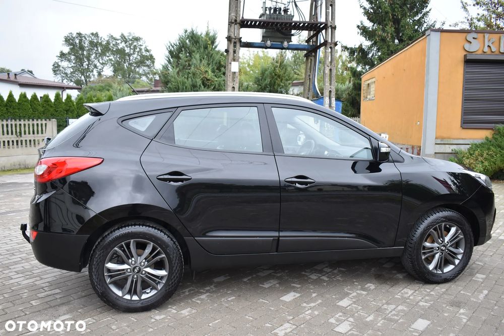 Hyundai ix35 blue 1.6 2WD Finale Gold - 14
