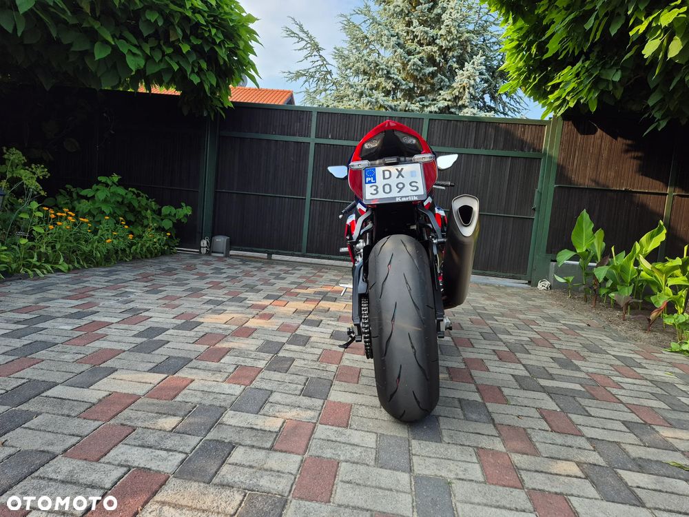 Honda CBR - 12