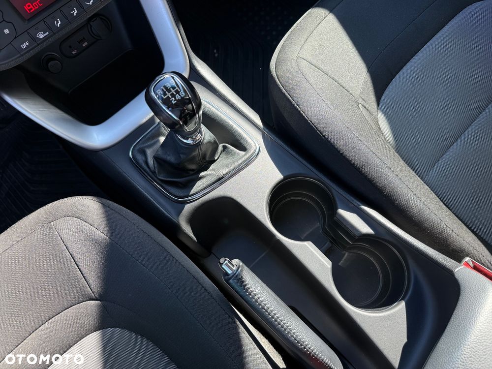 Kia Ceed 1.4 Business Line - 24