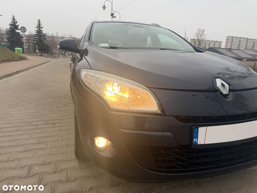 Renault Megane 2.0 140 CVT Dynamique - 4