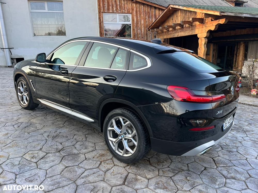 BMW X4 xDrive20i Aut. Advantage - 4