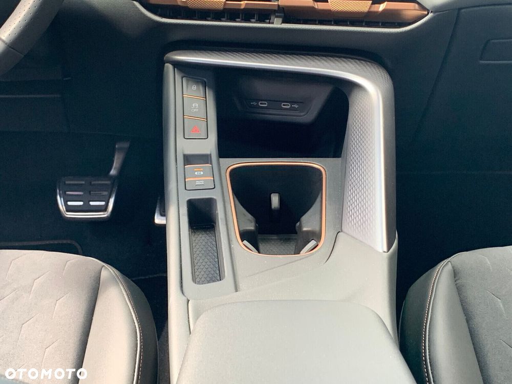 Cupra Terramar 1.5 eTSI mHEV DSG - 25