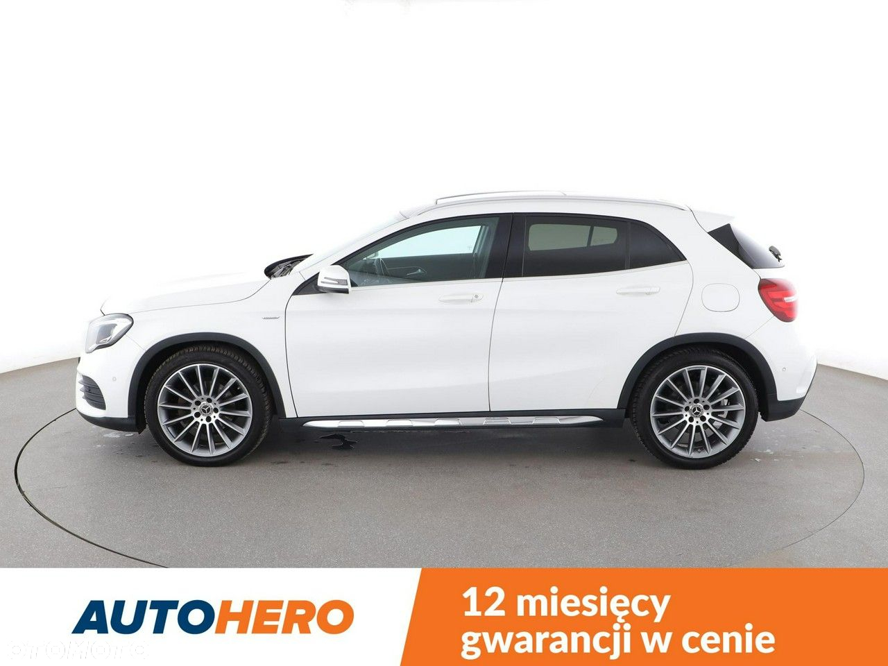 Mercedes-Benz GLA 180 7G-DCT UrbanStyle Edition - 2