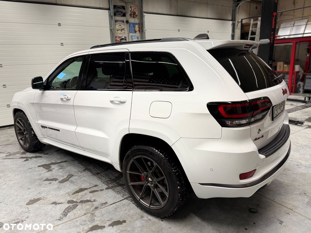 Jeep Grand Cherokee - 3