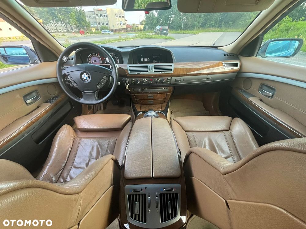 BMW Seria 7 740d - 14