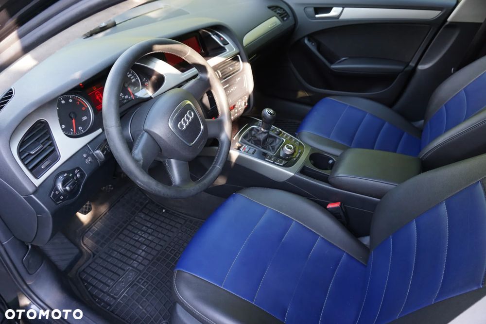 Audi A4 Avant 1.8 TFSI quattro Ambiente - 22