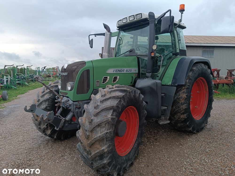 Fendt 820 - 2