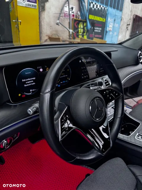 Mercedes-Benz Klasa E 220 d Exclusive - 5