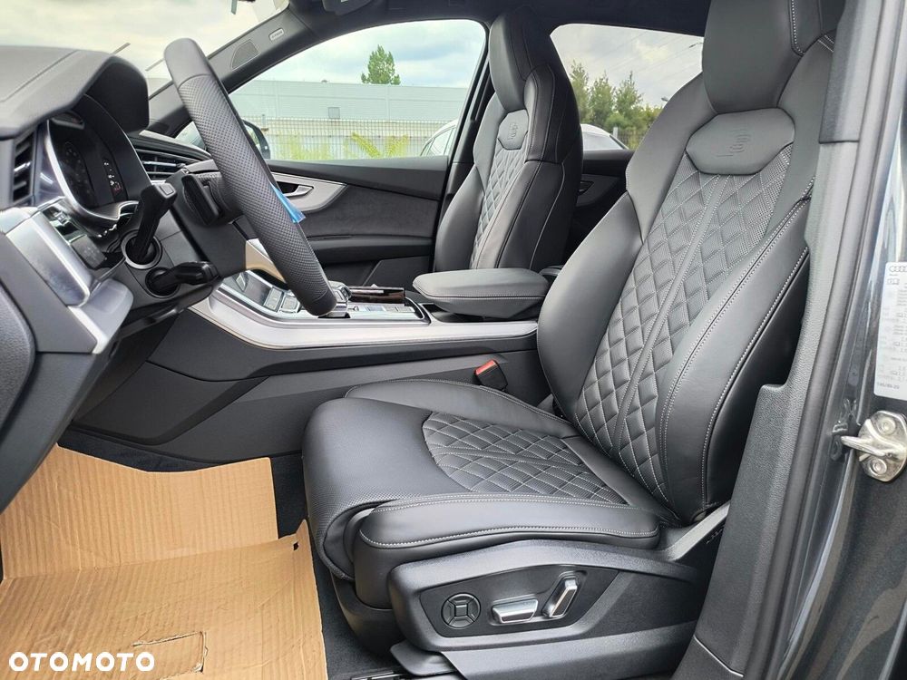 Audi Q7 - 8
