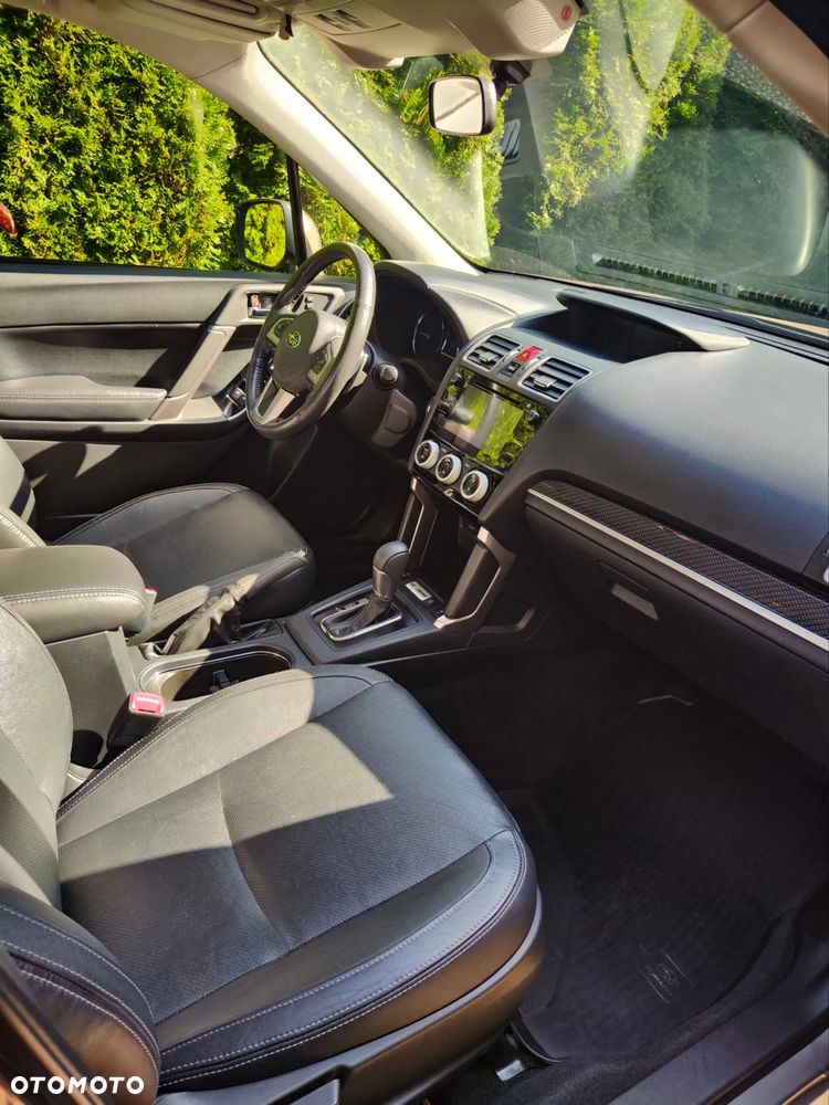 Subaru Forester 2.0 i Platinum (EyeSight) Lineartronic - 6