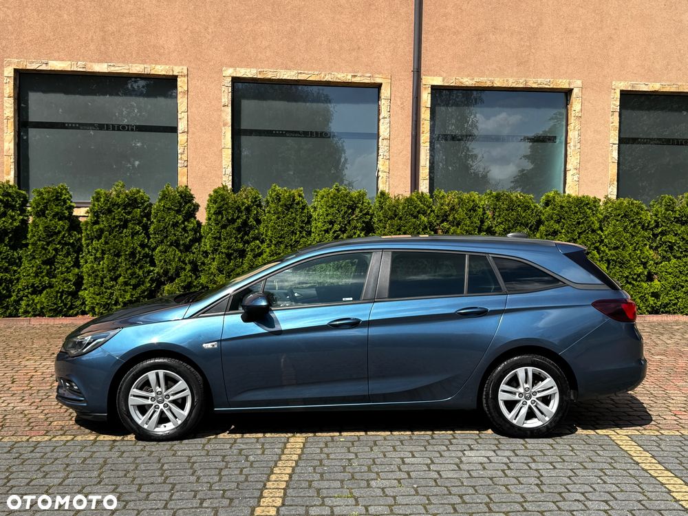 Opel Astra 1.6 CDTI Cosmo - 36