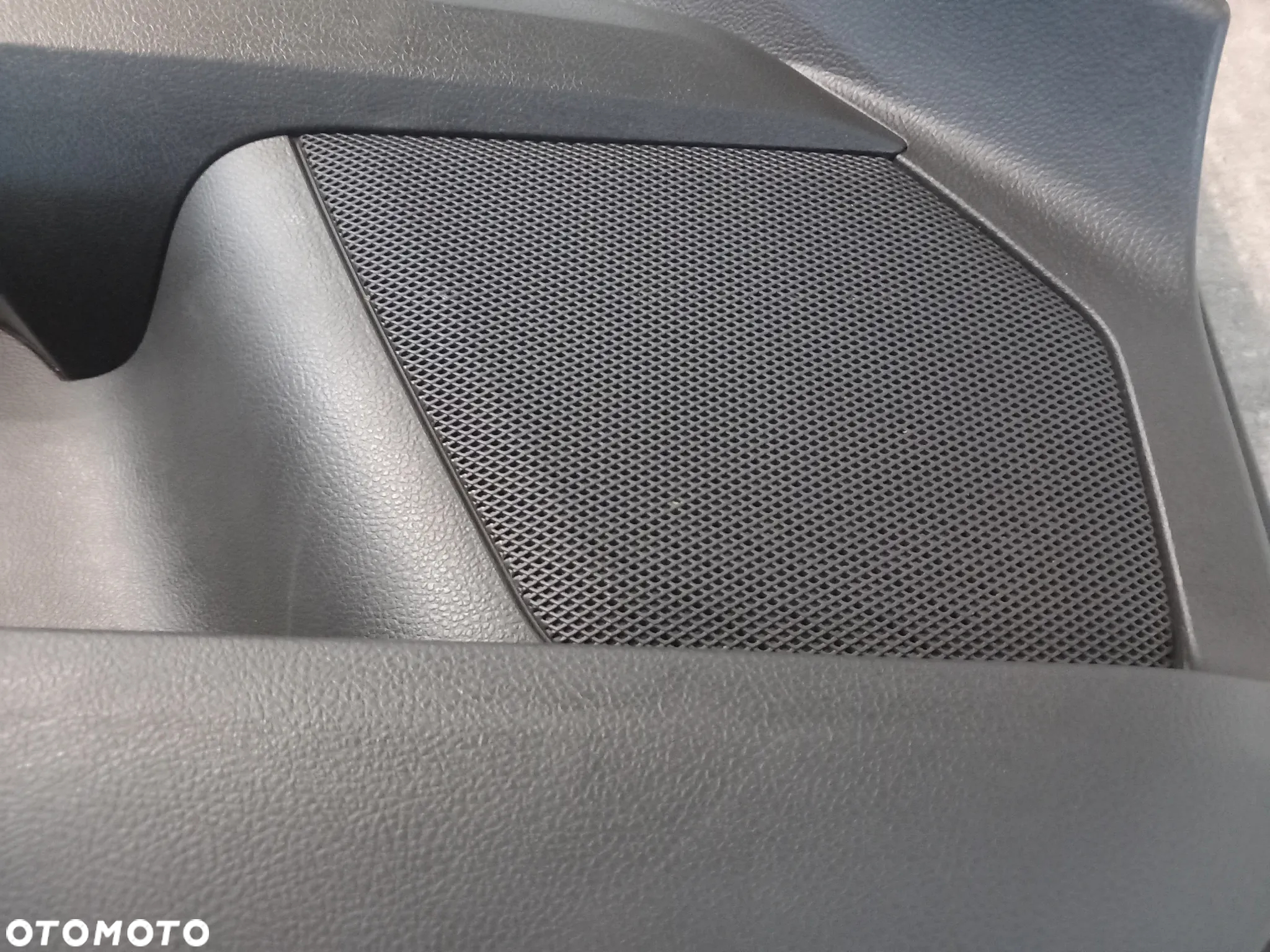 Wykończenie boczek - tapicerka drzwi lewy przód Ford Mondeo 2014-2022 - 6