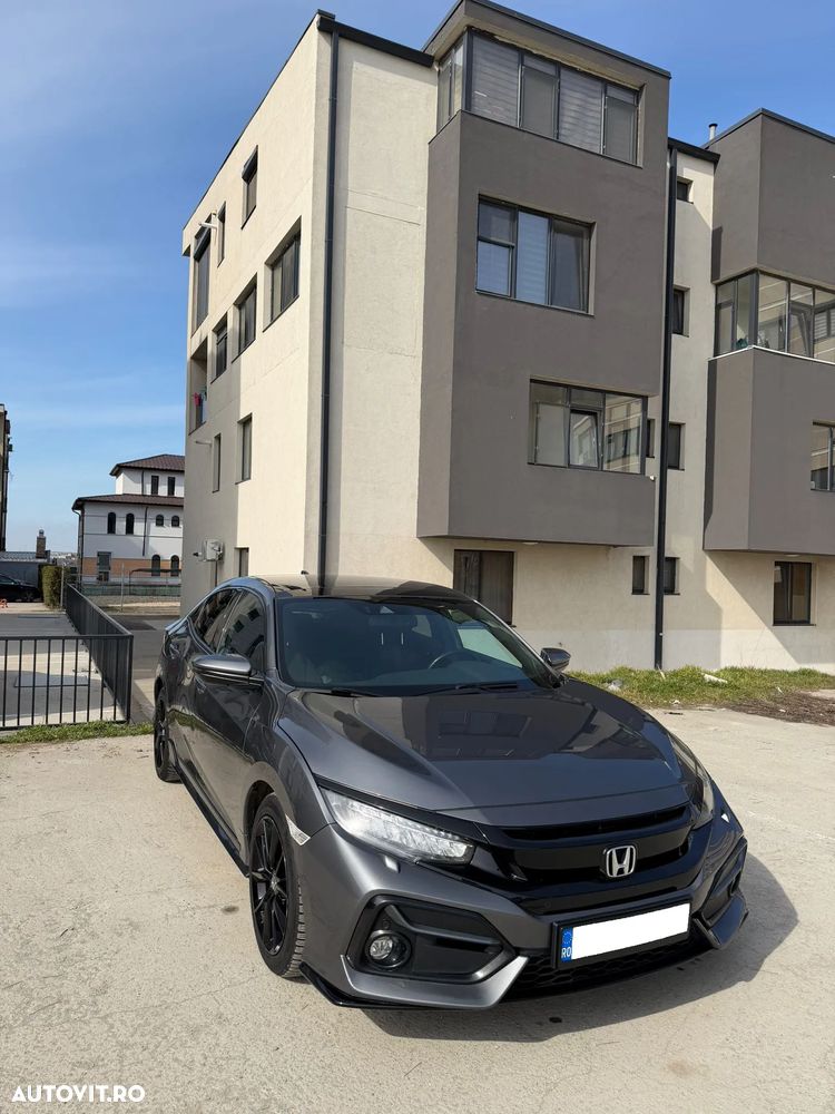 Honda Civic 1.5 i-VTEC Turbo CVT Sport Plus - 1