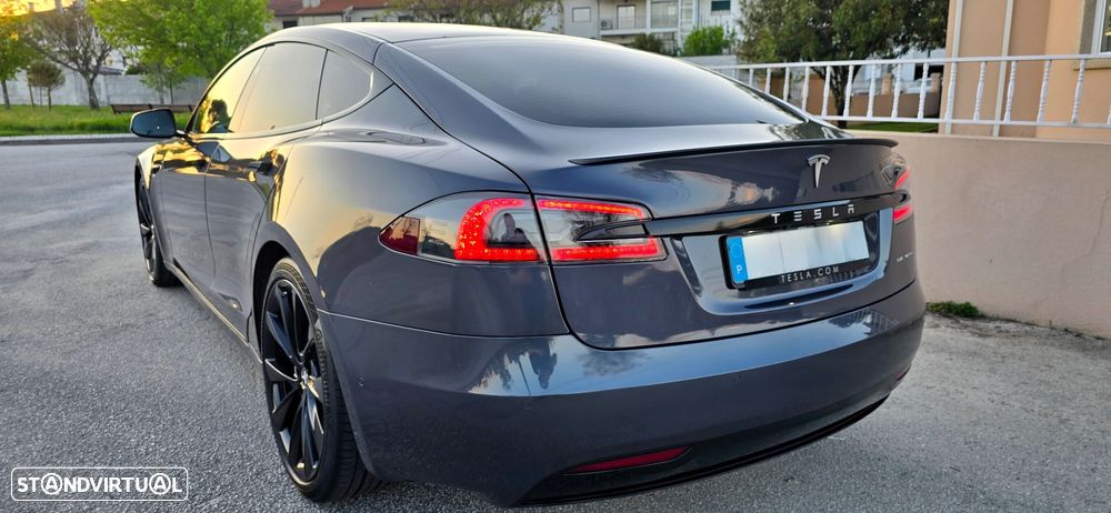 Tesla Model S 100 kWh Long Range Plus AWD - 29
