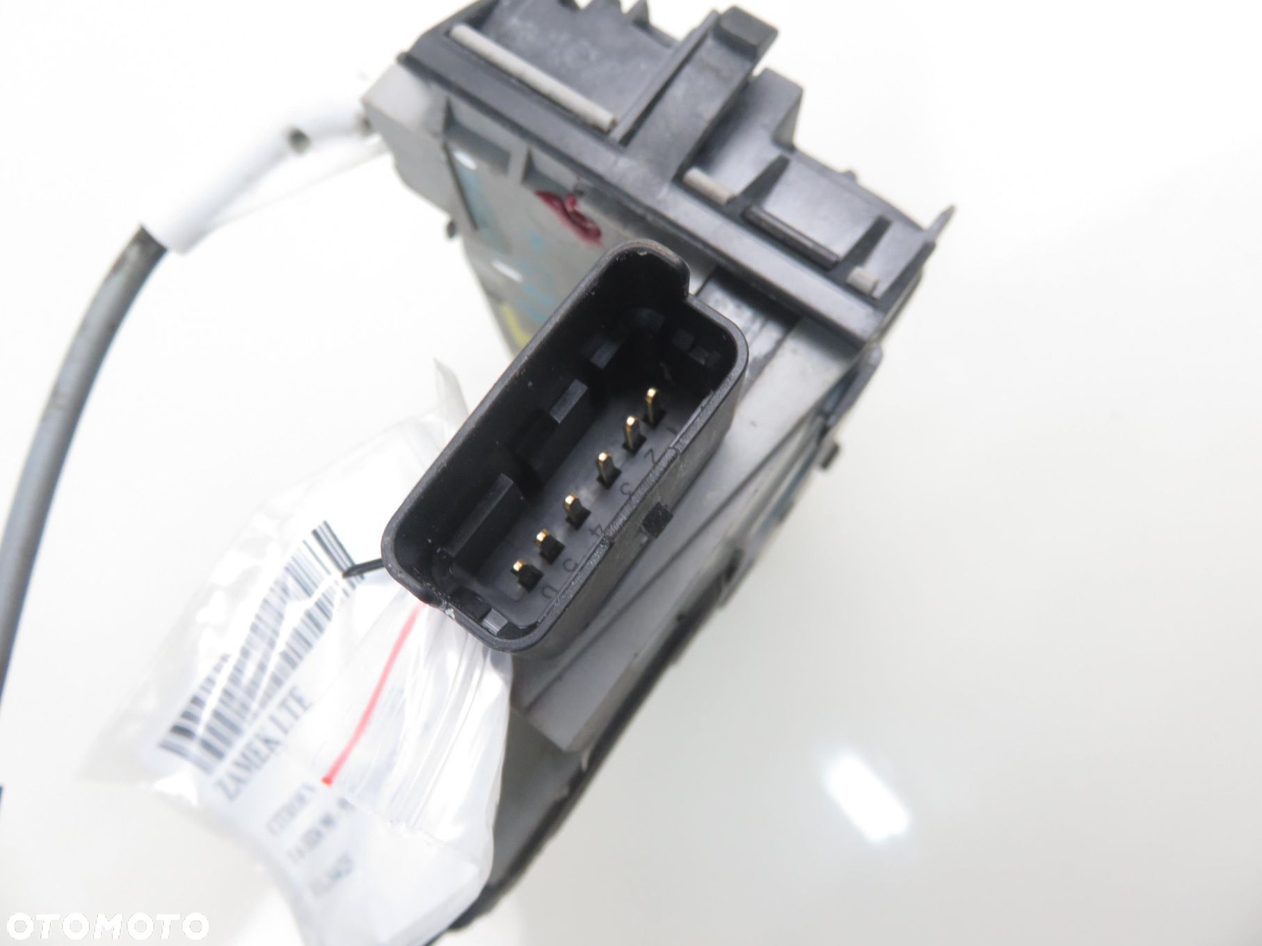 ZAMEK LEWY TYLNY CITROEN C4 II (B7) 9685352180 - 3