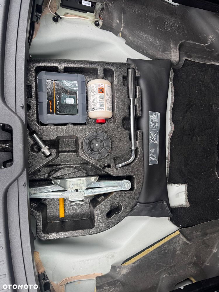 Volvo XC 60 D4 Geartronic Kinetic - 18