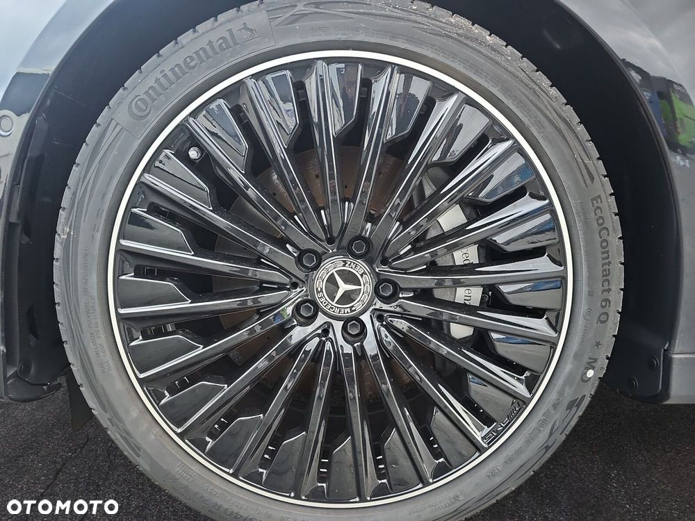 Mercedes-Benz Klasa E - 9