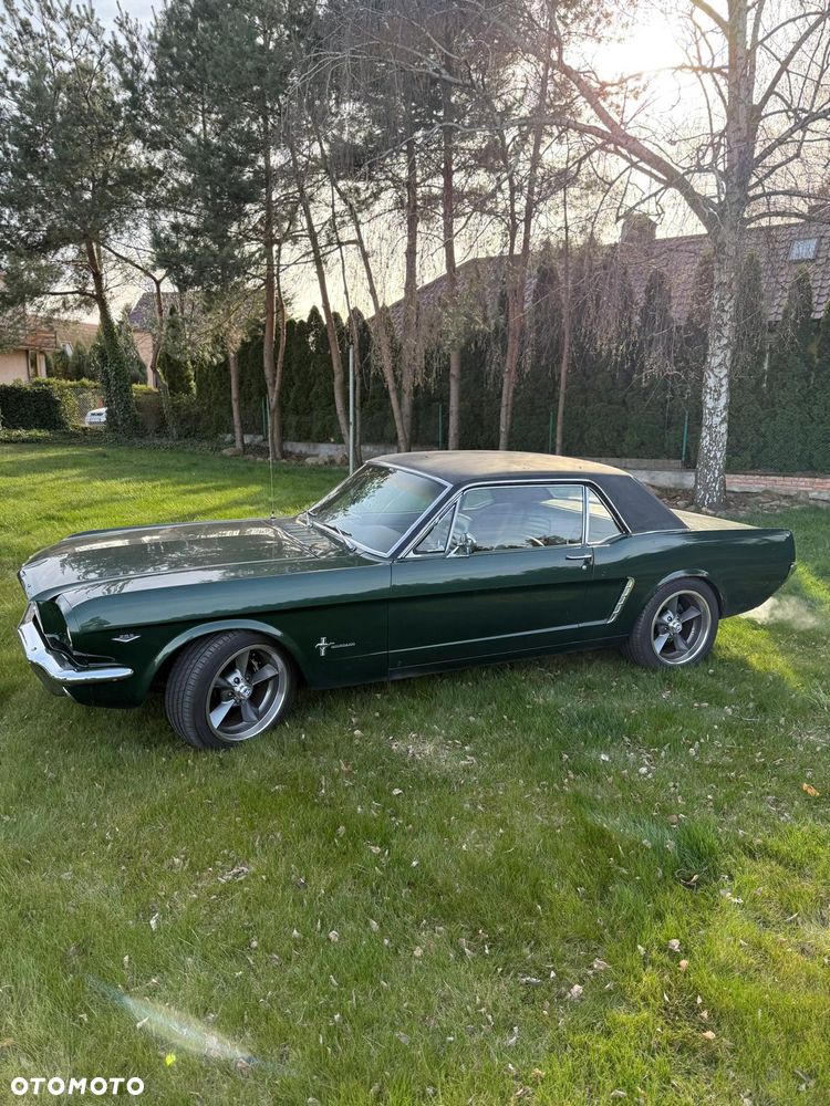 Ford Mustang - 2
