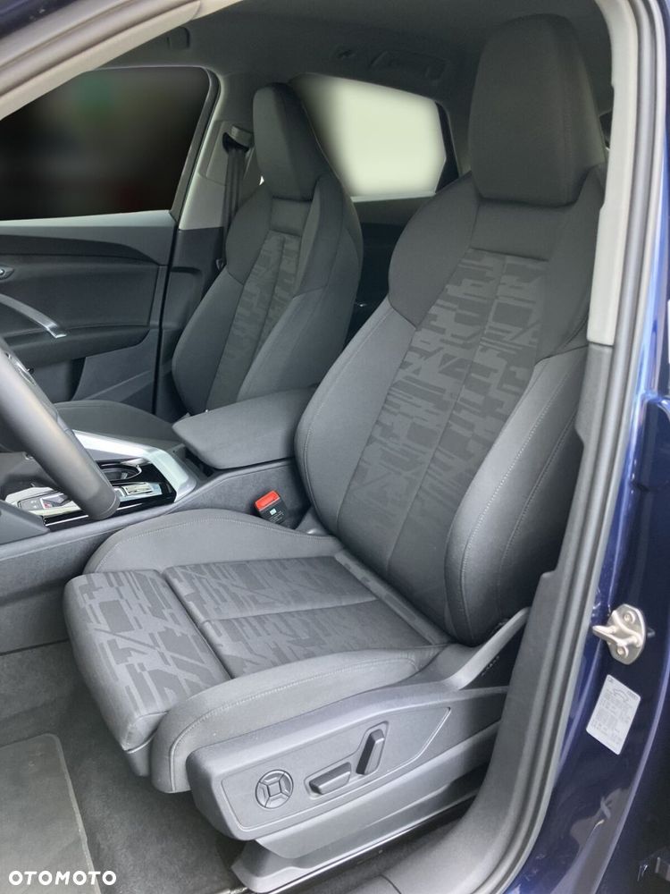 Audi Q5 Sportback - 14