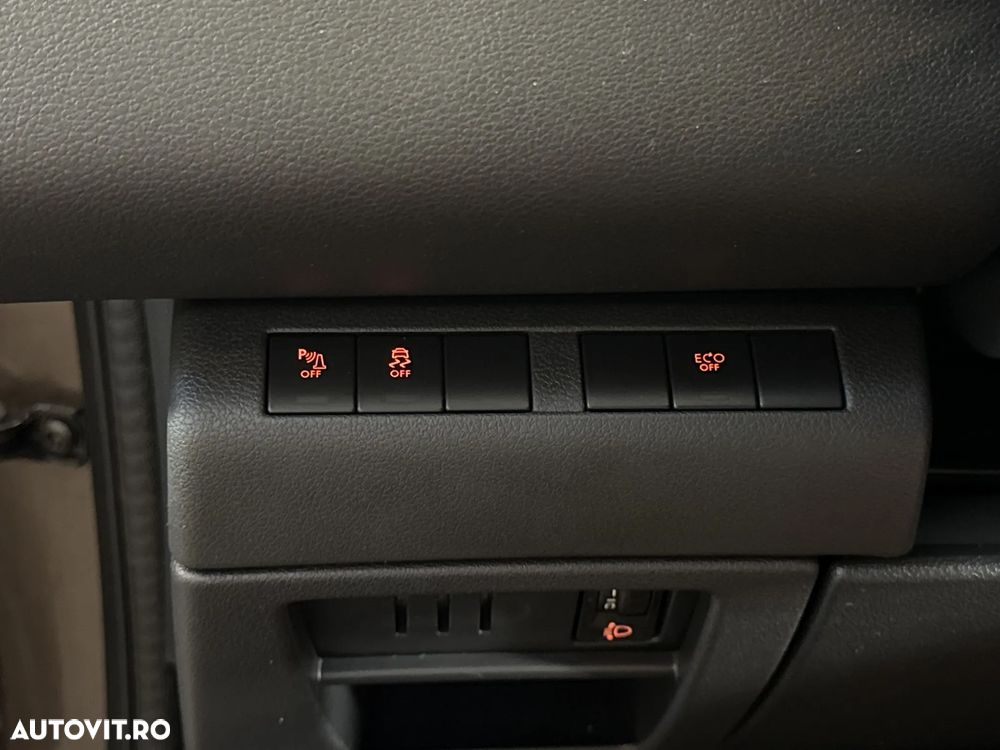 Peugeot 3008 - 16