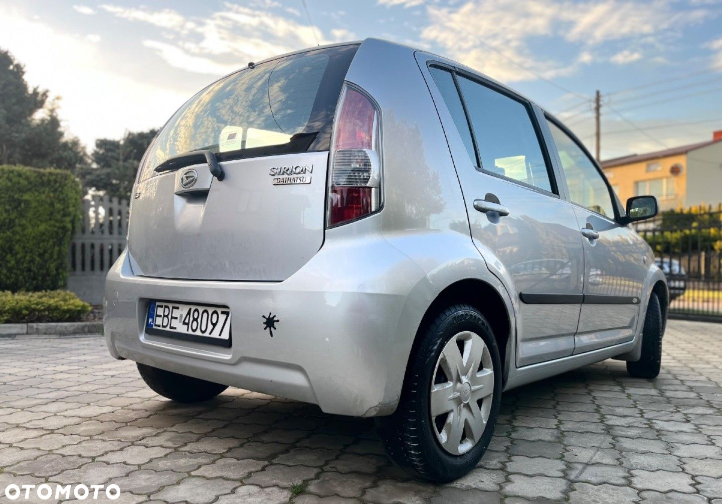 Daihatsu Sirion - 6