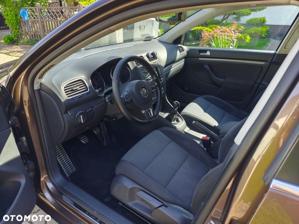 Volkswagen Golf 1.4 Style - 6