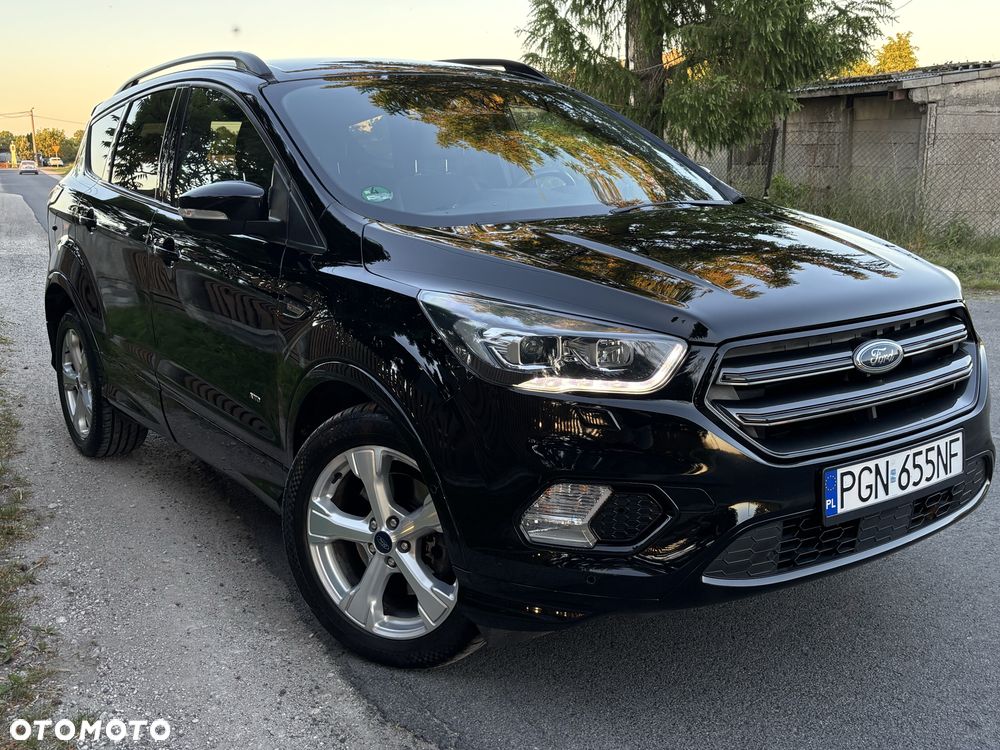 Ford Kuga - 1