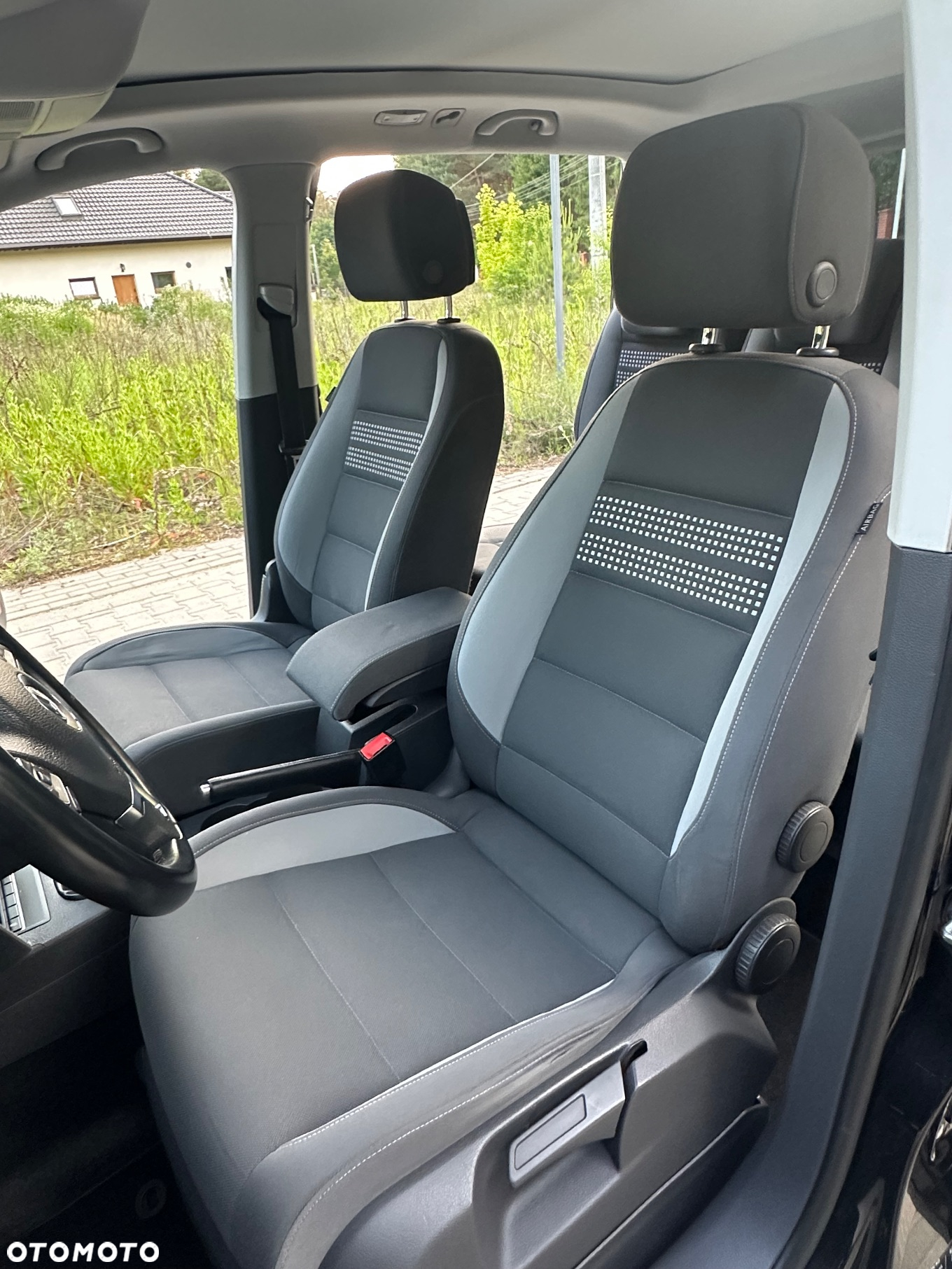 Volkswagen Touran 1.2 TSI BlueMot Comfortline - 20