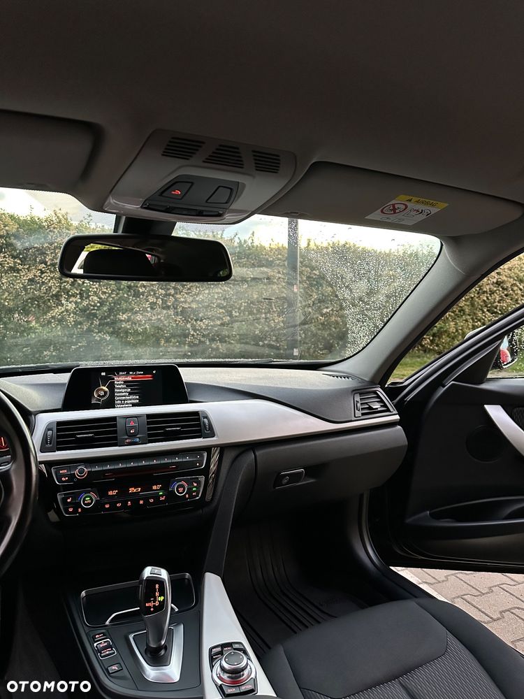 BMW Seria 3 - 15