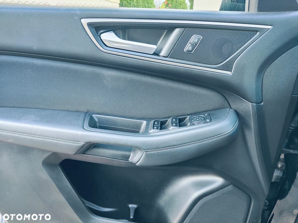 Ford S-Max - 15