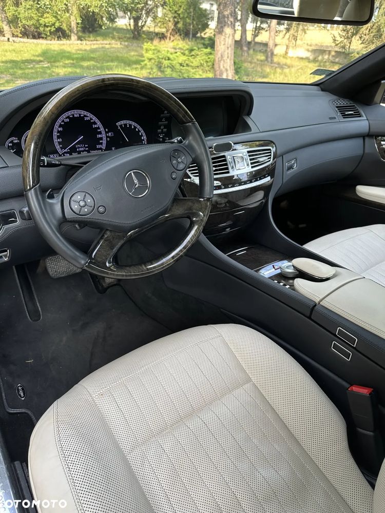 Mercedes-Benz CL 500 (BlueEFFICIENCY) 7G-TRONIC Grand Edition - 30