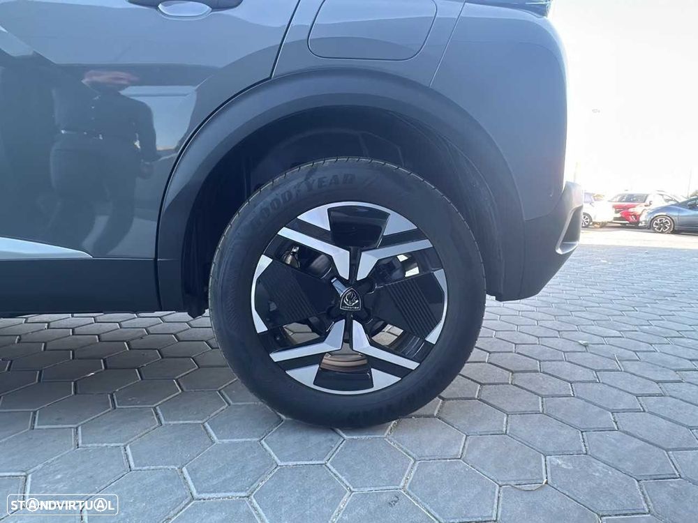 Peugeot 2008 1.2 PureTech Allure - 11