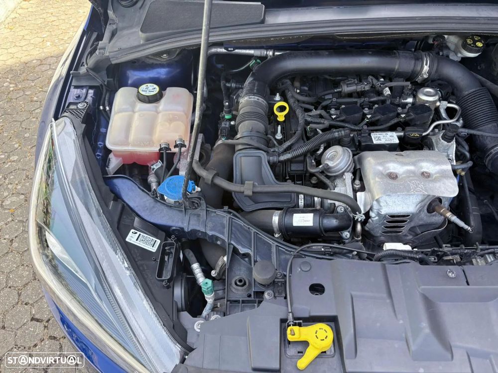 Ford Focus 1.0 EcoBoost S&S COOL&CONNECT DESIGN - 18