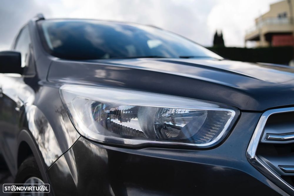 Ford Kuga 1.5 TDCi ST-Line - 2