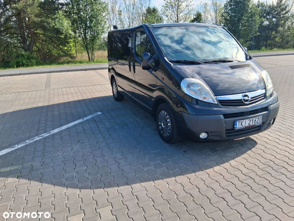 Opel Vivaro - 2