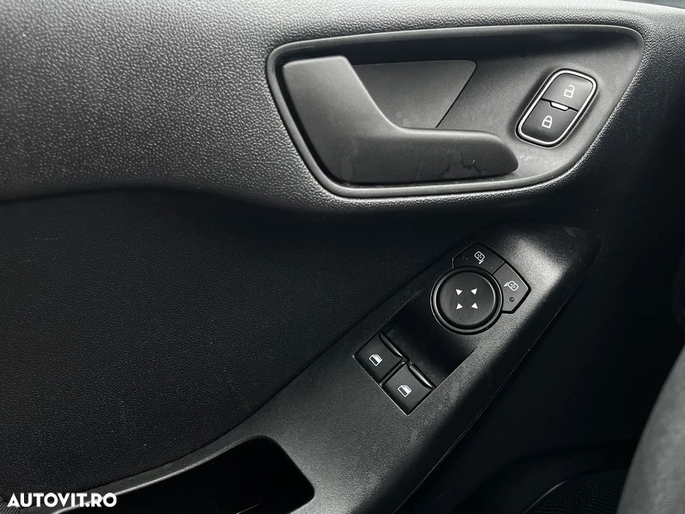 Ford Fiesta 1.1 Titanium - 19