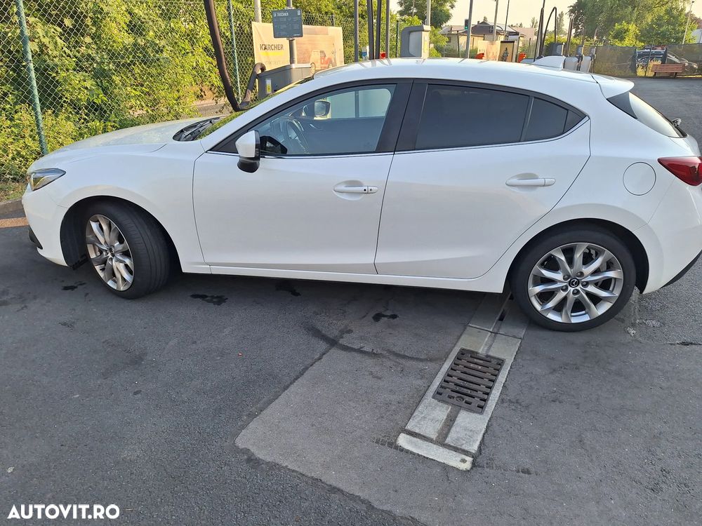 Mazda 3 - 11