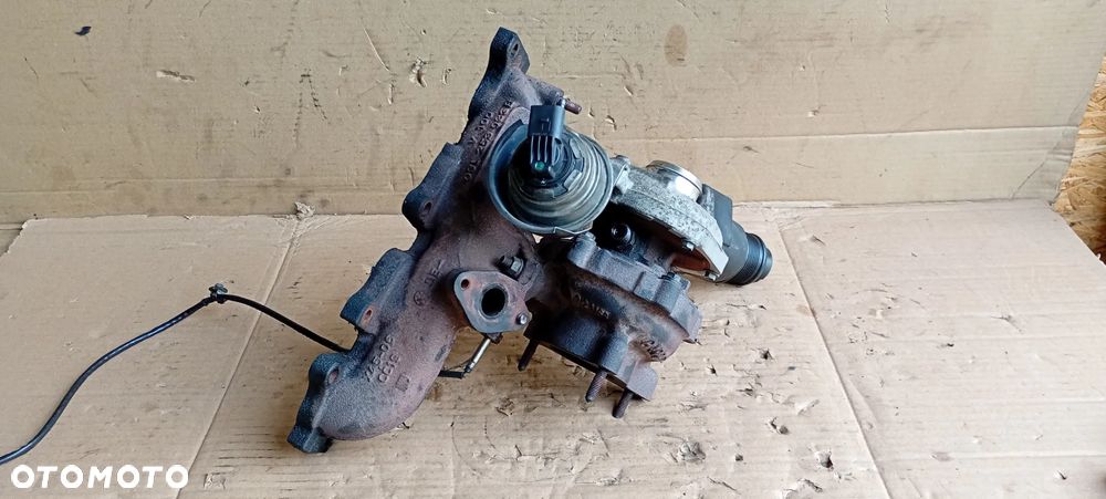 Turbina turbosprężarka turbo Audi A5 8T Lift 2.0 TDI 03L145721B - 4