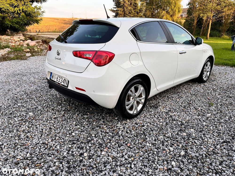 Alfa Romeo Giulietta - 4