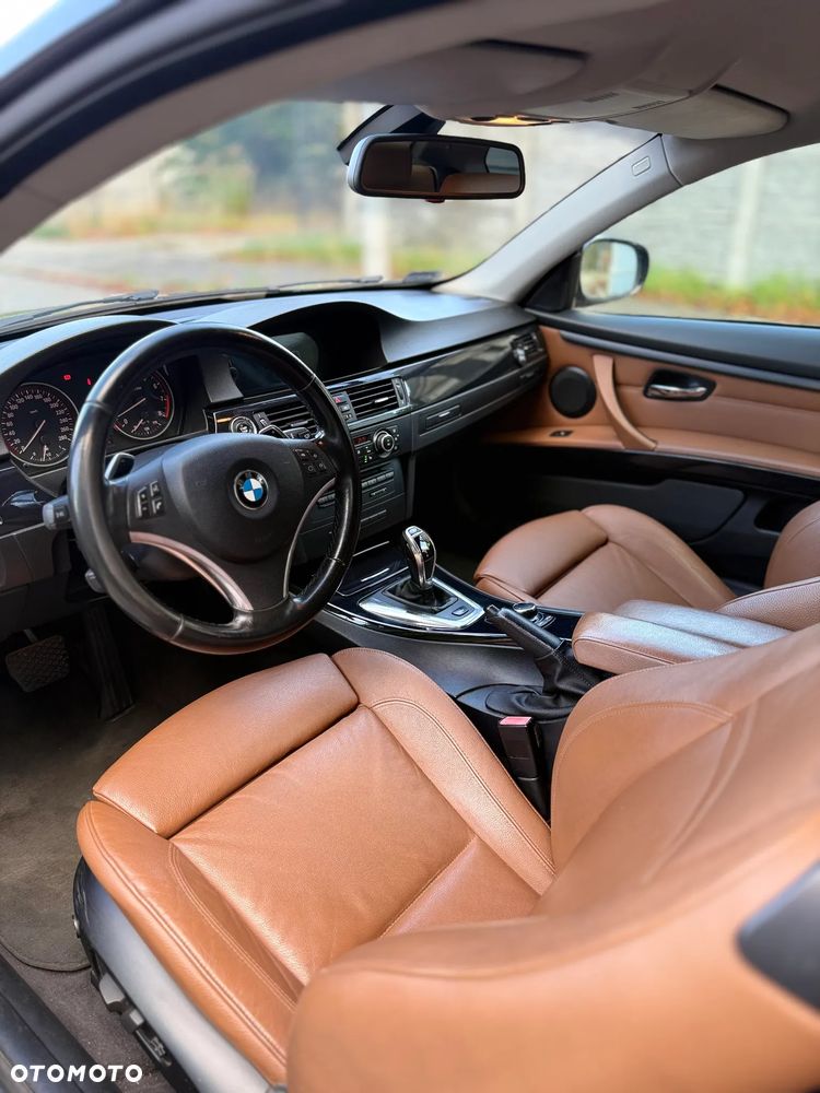 BMW Seria 3 - 12
