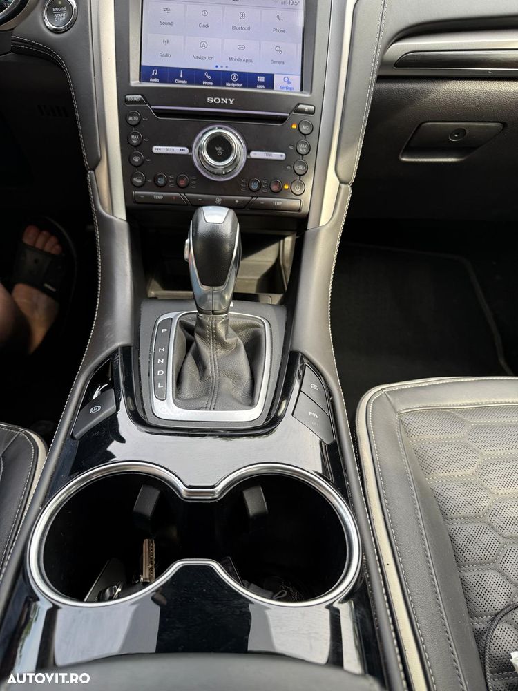 Ford Mondeo 2.0 HEV Vignale - 7