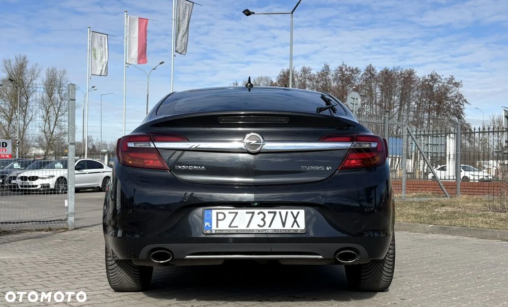 Opel Insignia 2.0 T Cosmo 4x4 S&S EU6 - 7