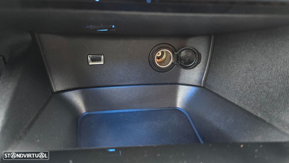 Peugeot 3008 1.5 BlueHDi Allure Pack - 43