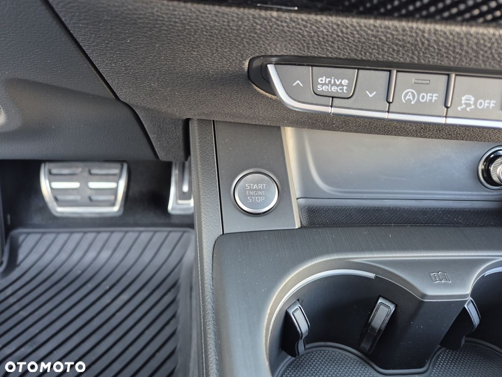 Audi A4 Avant 3.0 TDI quattro tiptronic sport - 37