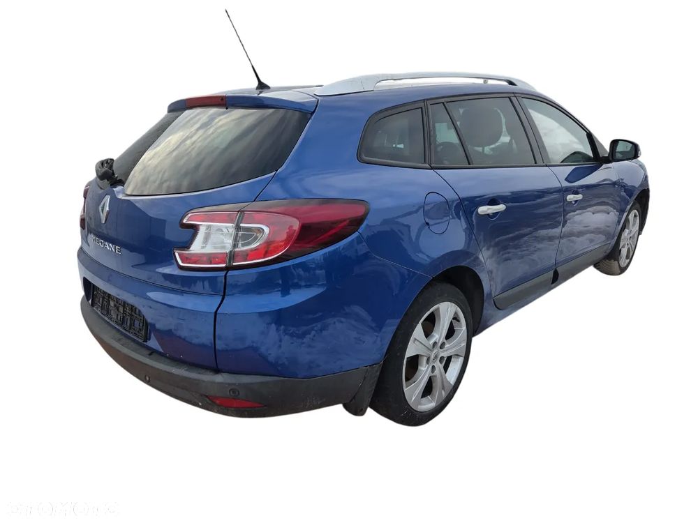 Renault Megane III 2010 Silnik 1.6 16V (K4M858) 110KM (81kW) TERNA Na Części zderzak lampy drzwi - 1