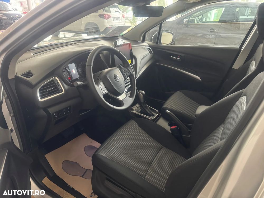 Suzuki S-Cross - 4